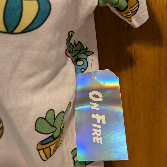 New with tags unique cactus t-shirt womens size large - Picture 5 of 6